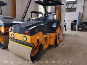 Vibratory Compactor Combined Rubber Road Roller 3 Tons
