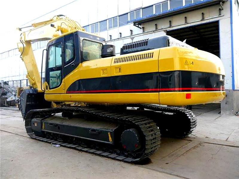 24 Ton Hydraulic Excavator Large Crawler Excavator for Sale