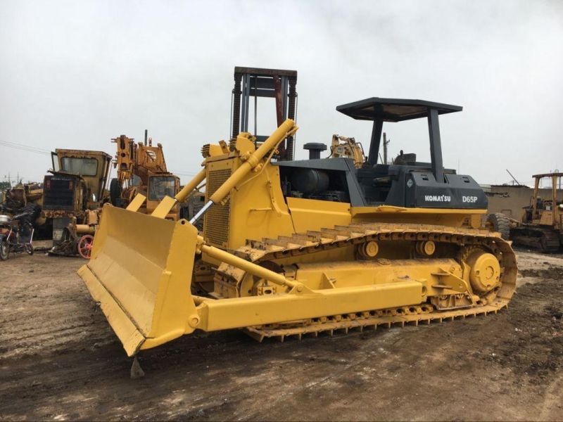 Used Bulldozer Kamatsu D65p in Good Conditional