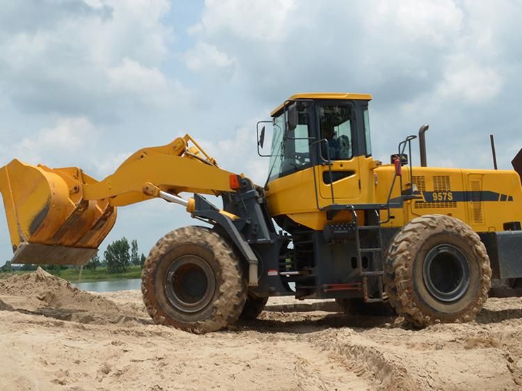 Sinomach 3cbm Small Wheel Loader 5 Ton 957h with Attachments