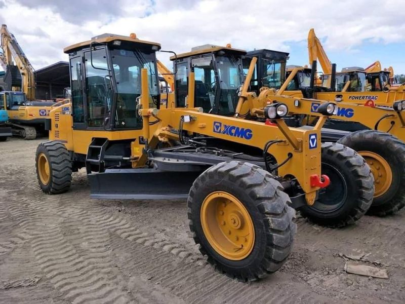 Chinese 100HP Small Motor Grader Gr1003 Road Machinery Grader for Sale