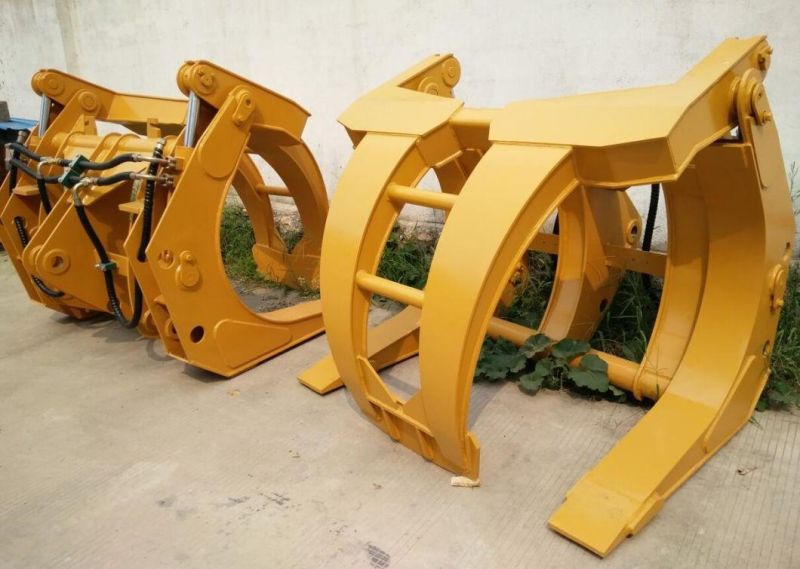 Grapple Fork with Skid Steer Loader for Farm Attachments