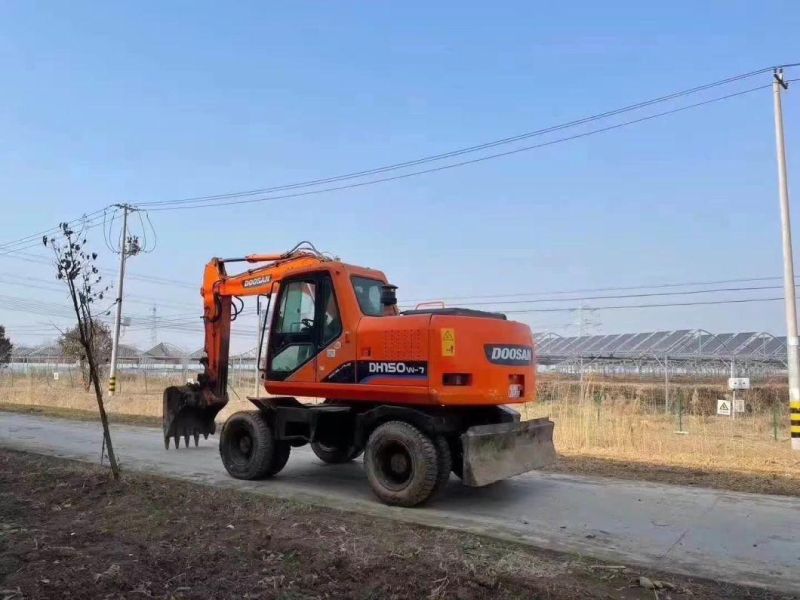 Medium Size Doosan 15t Dh150W-7 2013 Year Wheel Type Excavator