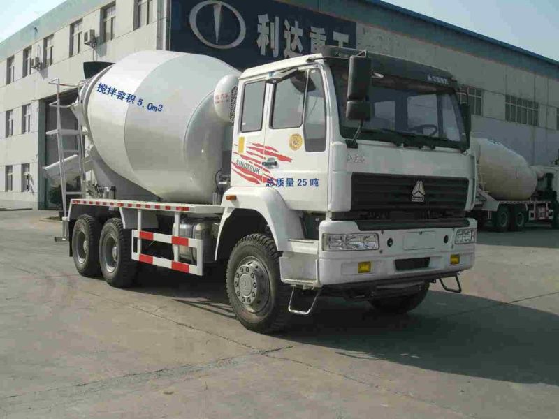 12 Cbm Mobile Concrete Mixer Machine Low Price for Sale