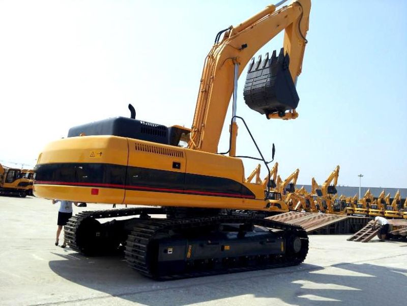 24 Ton Hydraulic Excavator Large Crawler Excavator for Sale