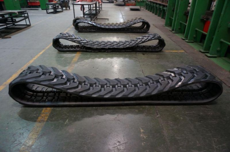 Rubber Track - 320X106