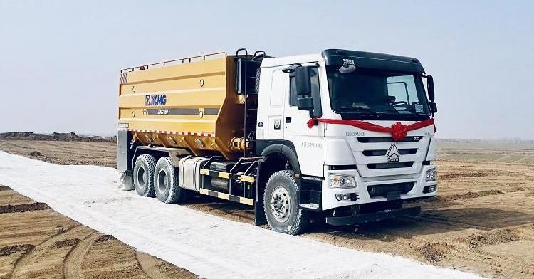 XCMG Factory Filler Distributor Truck Xkc160 Truck Mounted Powder Binder Spreader for Sale
