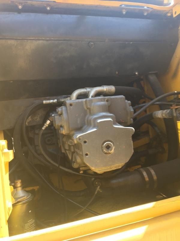 Used Komatsu PC220-7 Hydraulic Excavator Cheaper Price Only 29500us Dollars