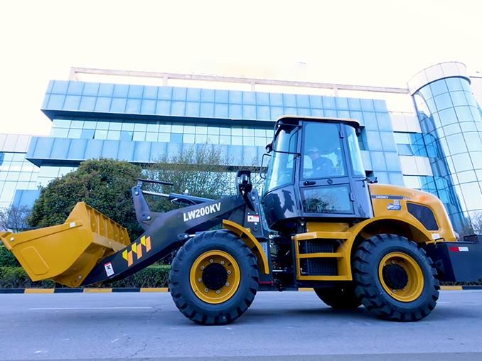 Telescoping Mini Wheel Loader Lw200kv with Pallet Fork Hot Sale in Guatemala