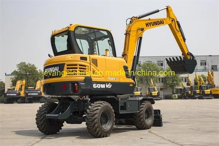 Hyundai Small 6 Ton Wheeled Excavator R60wvs for Sale