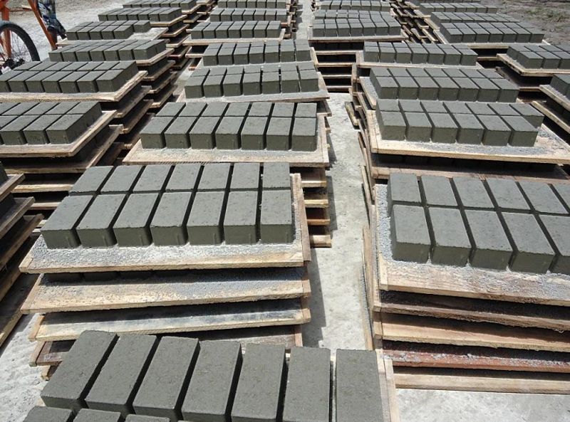 Concrete Block Making Machine