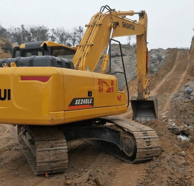 Shantui Hydraulic Crawler Excavator 25ton Digger with Wholesale Price Se245LC