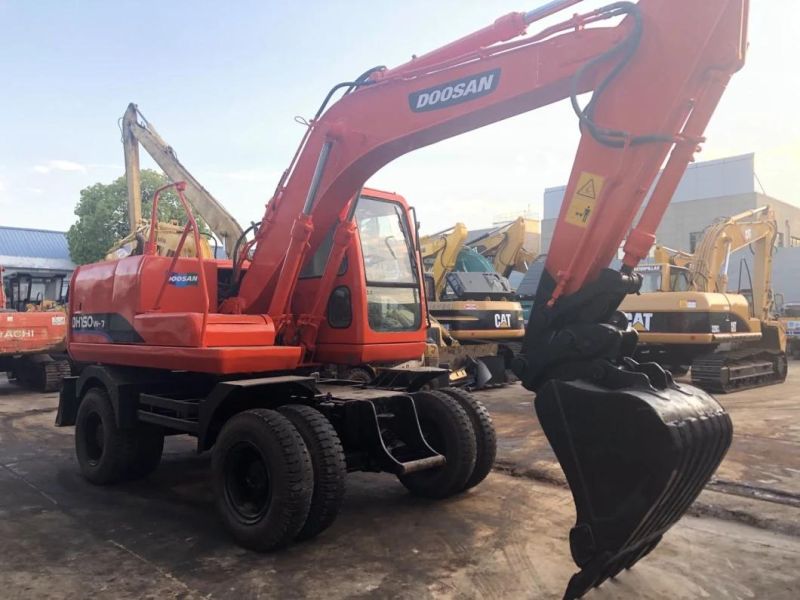 Low Working Hour 15t Used Doosan Dh150W-7 Wheel Excavator