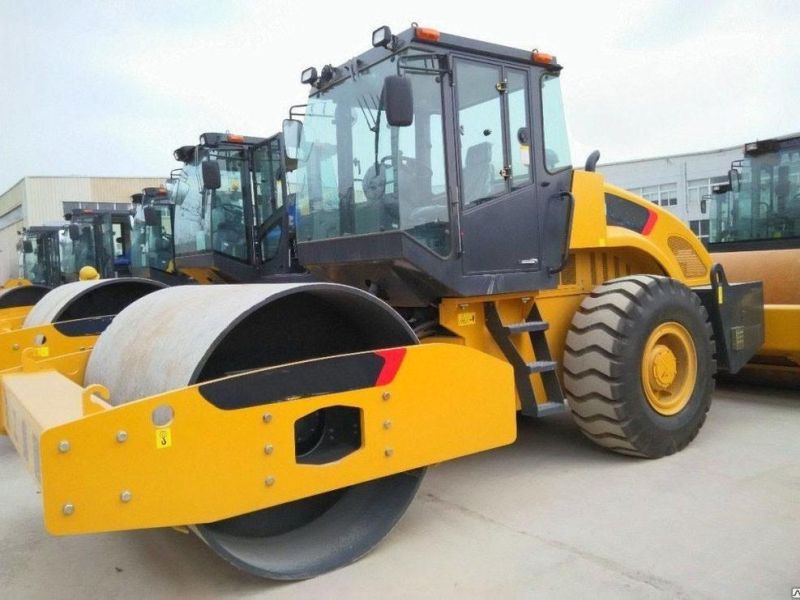 Zuzhou 16 Ton Xs163j Single Drum Vibratory Road Roller for Sale