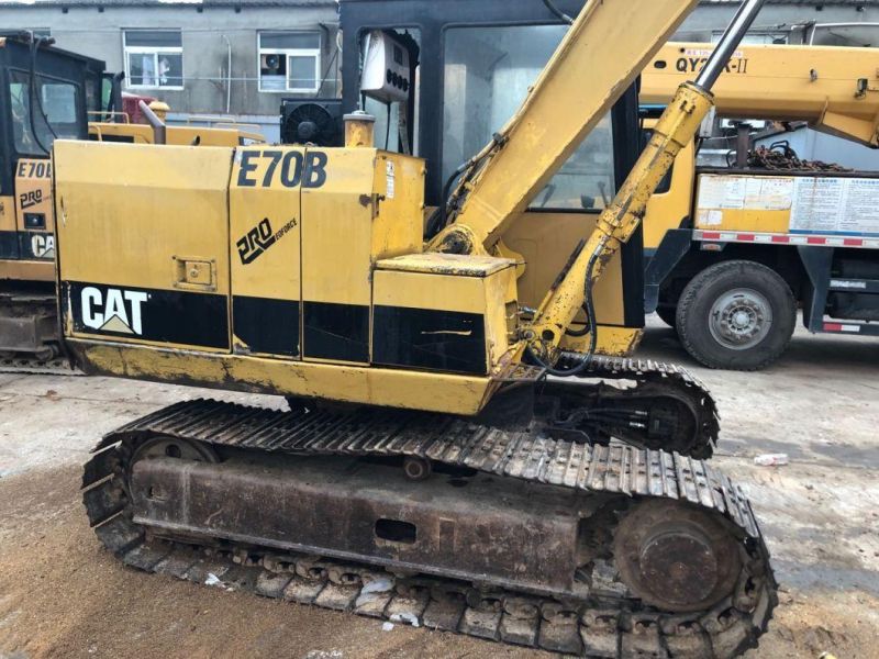 Original 0.3m3 Caterpillar Excavator Cat E70b E70 with Original Color