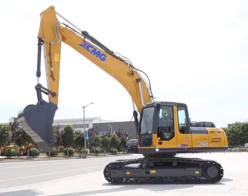 XCMG Small Excavators Xe215c China 20 Ton RC Excavator with Excavator Breaker Bucket Excavator Attachments for Sale