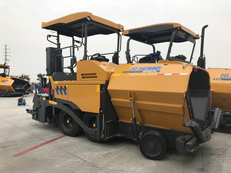 XCMG 4.5m Mini Road Asphalt Paver Paving Machine Small RP453L Price