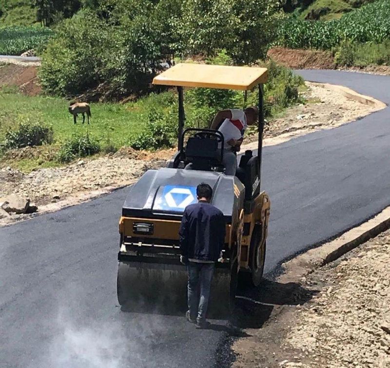 XCMG Xmr403s Double Drum Vibratory Compactor Machine Small Road Roller Price for Sale