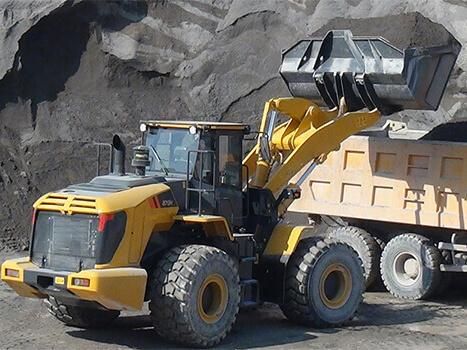 7 Ton 877h Front End Wheel Loader with Pallet Fork