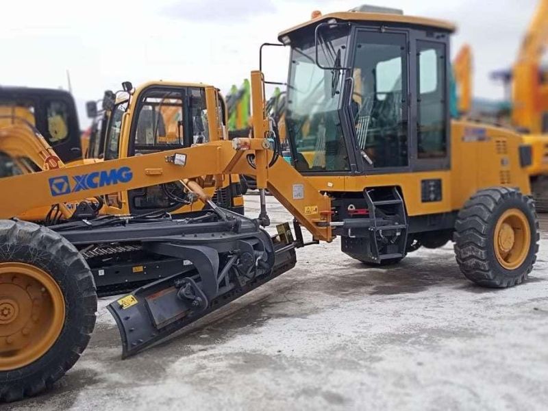 Chinese 100HP Small Motor Grader Gr1003 Road Machinery Grader for Sale