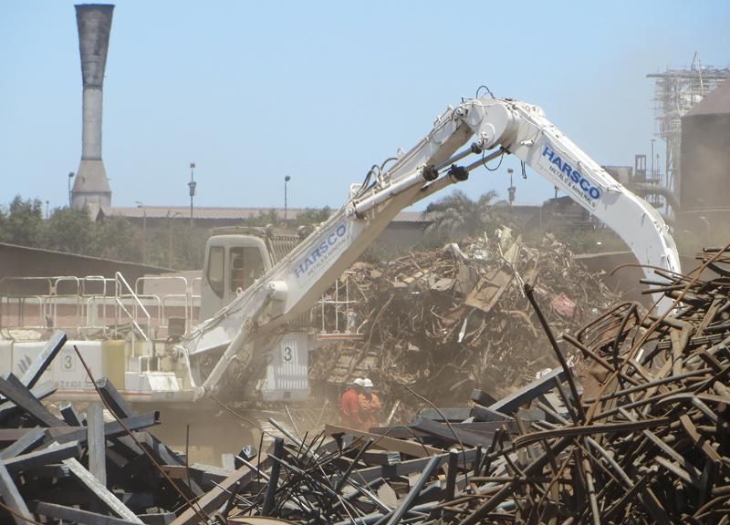 Bonny 40ton Hydraulic Material Handling Machine Handler on Track for Scrap and Waste Recycling