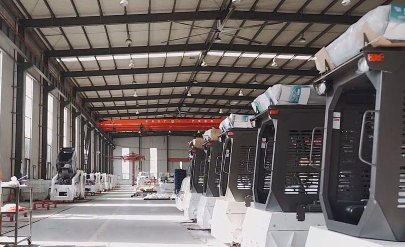 China F85W 85HP Wheel Type Skid Steer Loader for Sale with Rated Load 1050kg