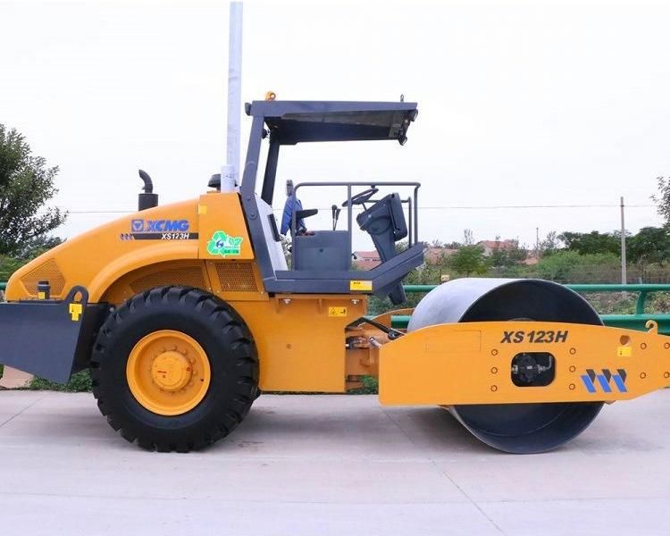 XCMG Official 12 Ton Road Roller Machine Xs123h China New Single Drive Vibratory Compactor Road Roller Price