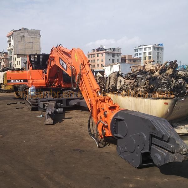 20 Tons, 30 Tons of Scraper Dismantling and Recycling Various Agricultural Machinery, Construction Waste, Cars, Trucks, etc.