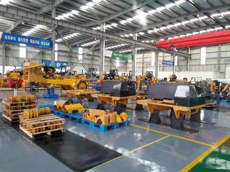 Factory Production of Hydraulic Crawler Type Sanitation Bulldozer