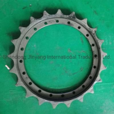 Construction Machinery Parts PC200-6 PC220-6 Excavator Spare Parts Sprocket 20y-27-D3060