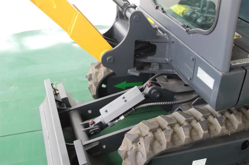 China 2 Ton Hydraulic Mini Excavator with Auger/Hammer/Ripper/Rake