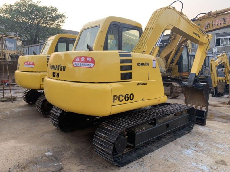 Japan Surplus Mini 6t Komatsu PC60 Backhoe Excavator, Komatsu PC60-7 PC70 Crawler Excavator