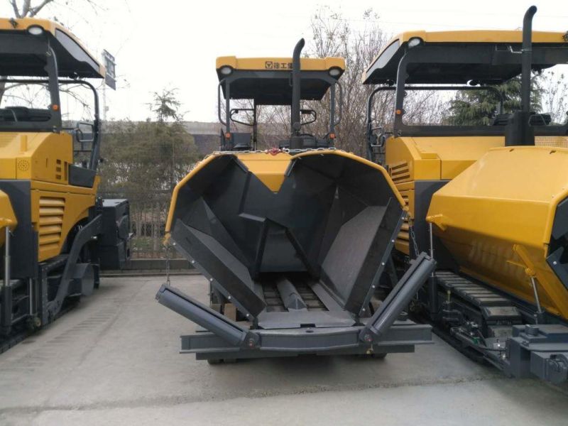 4.5m Asphalt Road Paver Machine RP453L Mini Wheel Paver