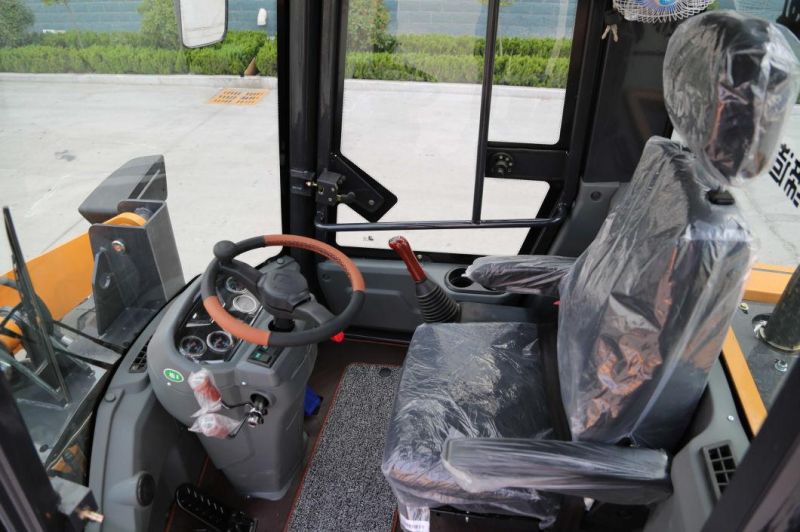 Compact Weichai Engine Upgreated Loaders with Attachements for Livestock