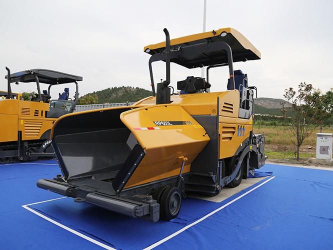 Fully Hydraulic Four Wheel Road Paver RP603L with Spare Parts for Sale