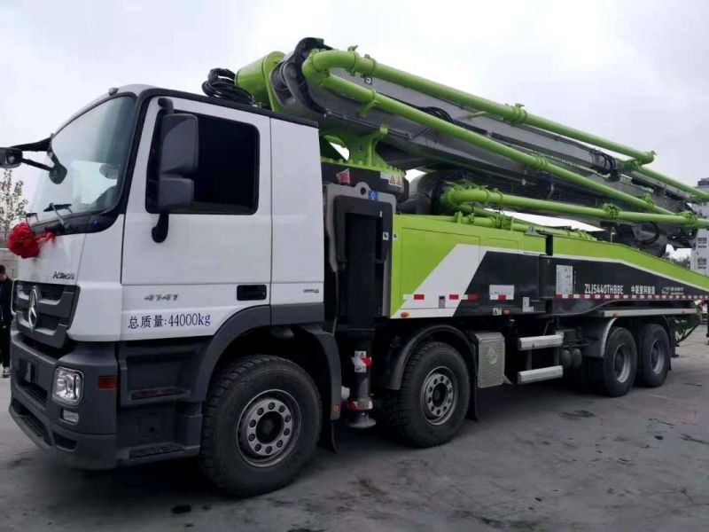 52m Zoomlion Truck Mounted Concrete Pump (52X-6RZ)