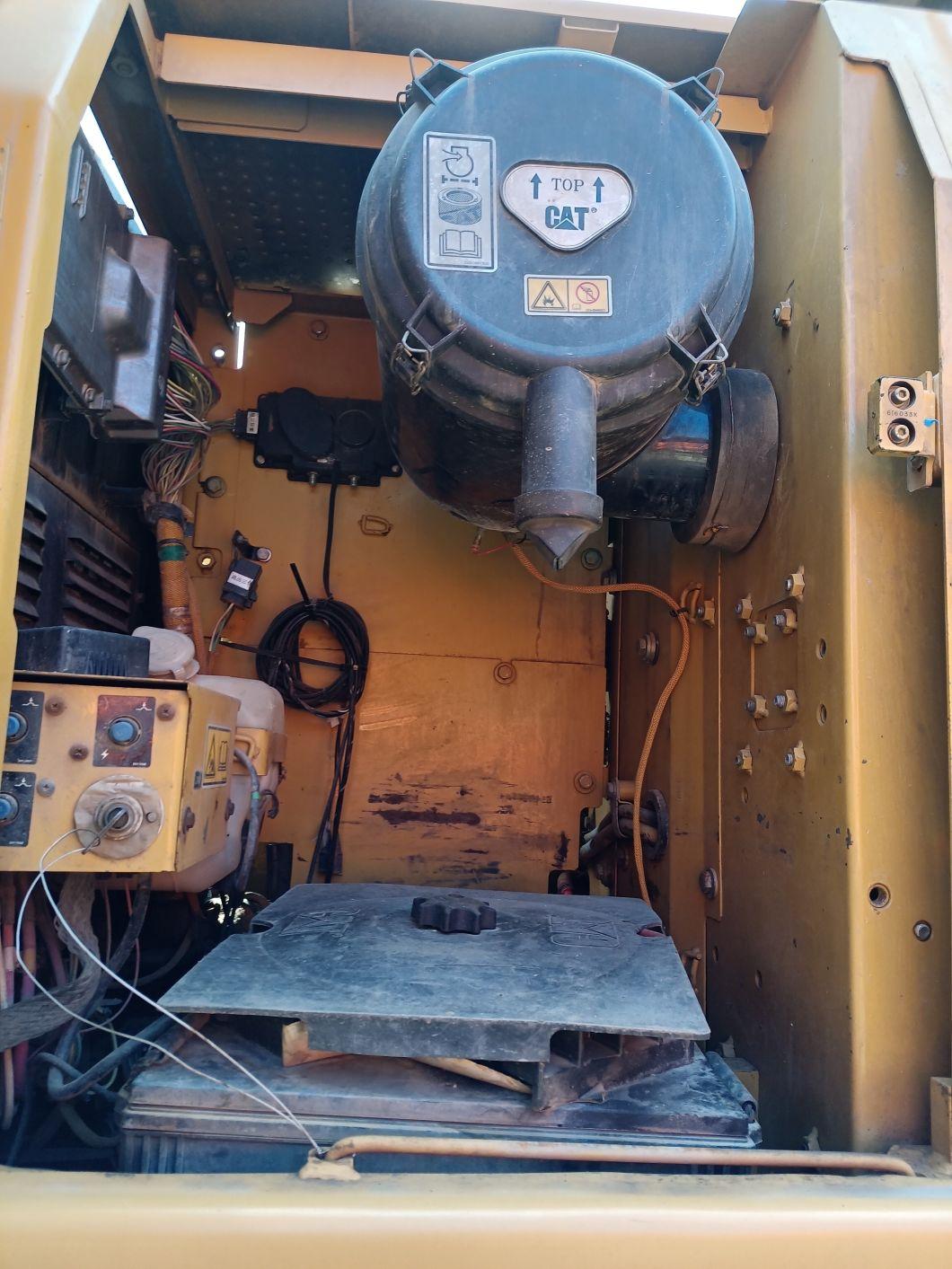 Used Originaljapan 20ton Cat 320d/320c/320 Crawler Excavator Clearance Cylinder Power Engine Digging Machine for Sale