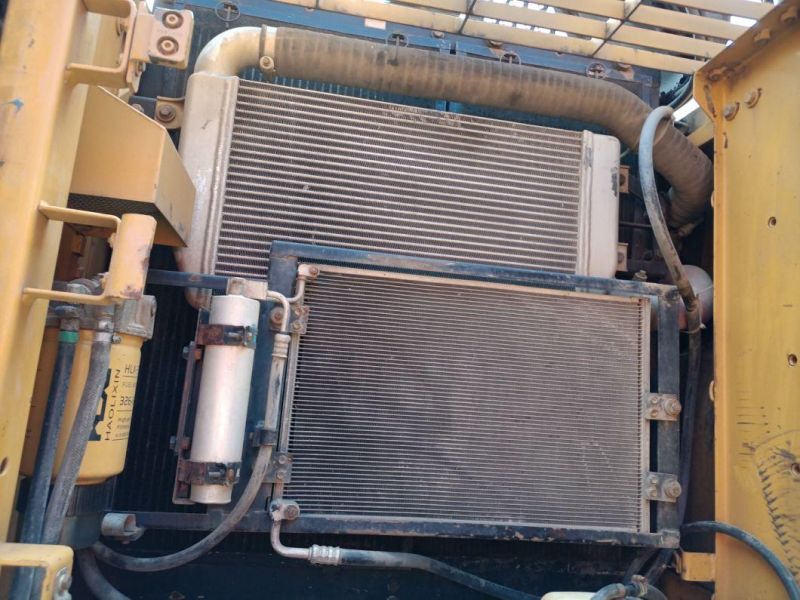 Used Originaljapan 20ton Cat 320d/320c/320 Crawler Excavator Clearance Cylinder Power Engine Digging Machine for Sale