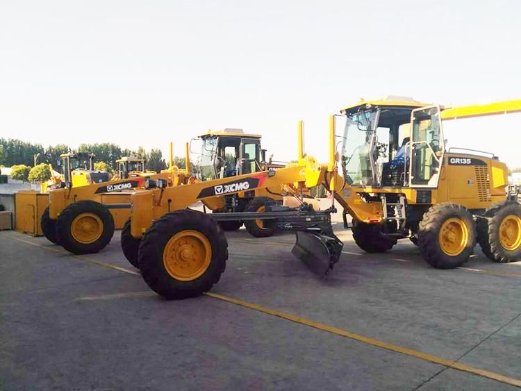XCMG Construction Motor Grader Gr135 135HP Small Motor Grader Price