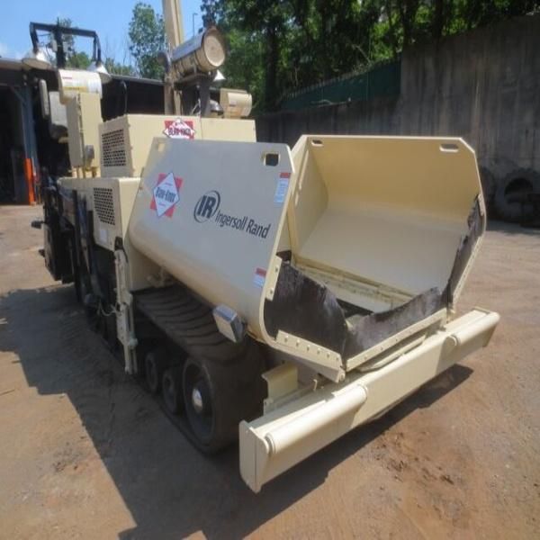 Asphalt Paver Blaw Knox PF5510 Rubber Track (19" width)