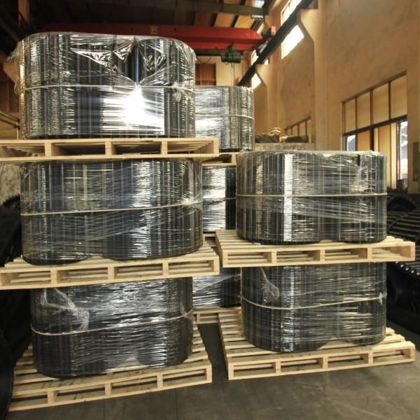 Rubber Track for Ya Vio 30.2/30.2/30.3/30.5 (300-55.5-82K)