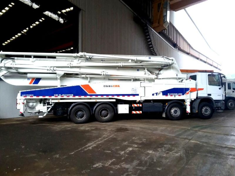 Zoomlion 63m Hydraulic Truck Mounted Pumps 63X-6rz in Stock