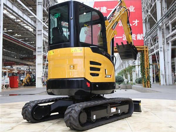 14 Ton Wheel Excavator Price Floating Excavator Rock Drill Excavator Sy155W