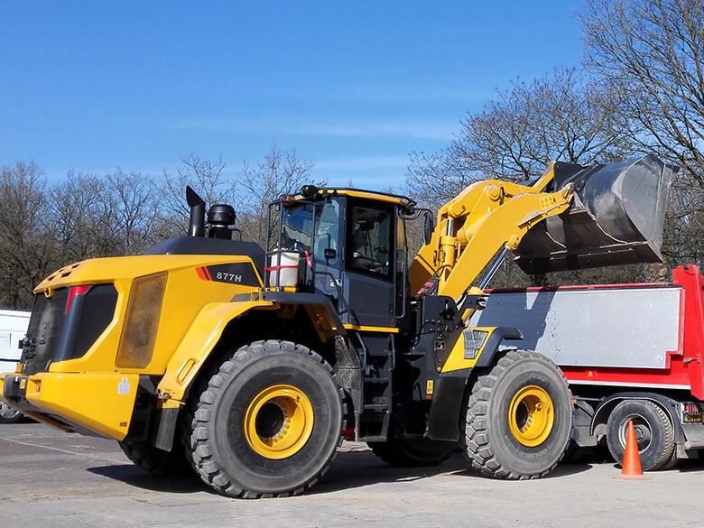 7 Ton New Condition Front End Wheel Loader 877h