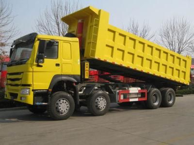 Sinotruck HOWO 8X4 Dump Truck Tipper in Peru
