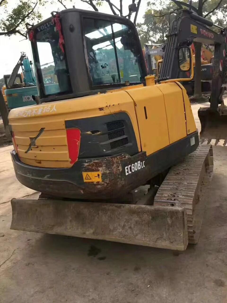 Used Volvo Ec60/Ec140/Ec180/Ec210/Ec240/Ec290 Crawler Excavator with Hydraulic Breaker Line and Hammer in Good Condition