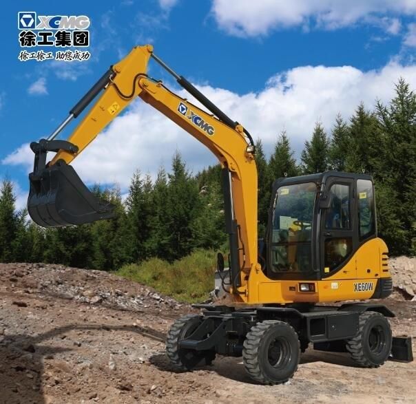 XCMG 6 Ton Mini Wheel Excavator Xe60wa China New Small Hydraulic 0.23m3 Wheel Digger Mini Excavator Machine for Sale