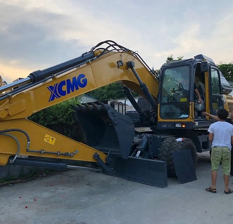 Official Semi-Autonomous Wheeled Excavator Xe150wb