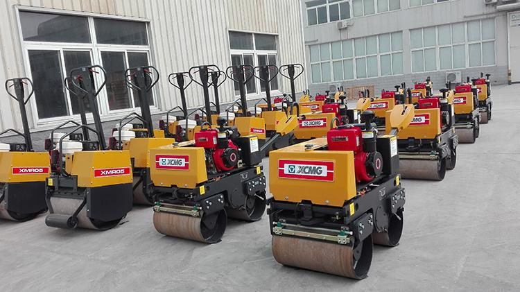 XCMG Official Mini Light Road Roller Xmr083 China 1 Ton Small Manual Double Drum Road Roller Compactor Machine Price