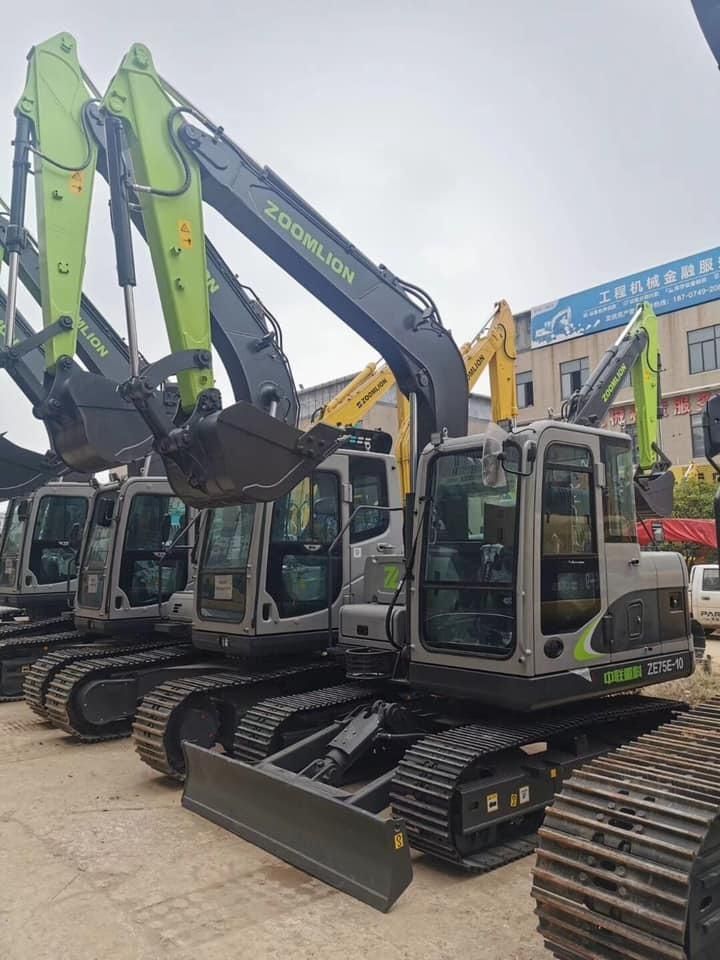 Excavator Ze210e/Ze215e 21t Hydraulic New Medium Excavator Digger Machine